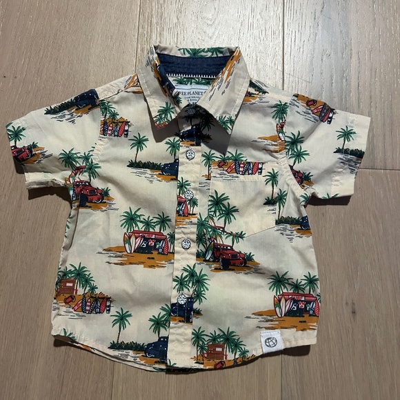 Free Planet Tan Surf Theme Button Down Shirt for Boys Size 12M Summer! - Picture 1 of 5